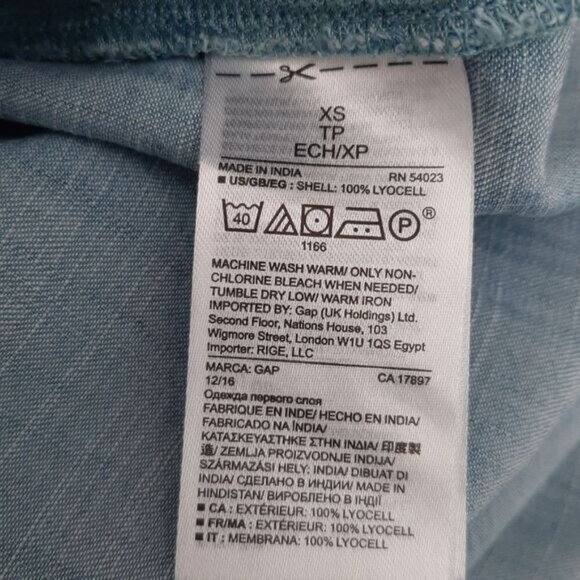 GAP Relaxed Fit Ruffle Blouse Top Chambray Blue Sz XS - Picture 11 of 11